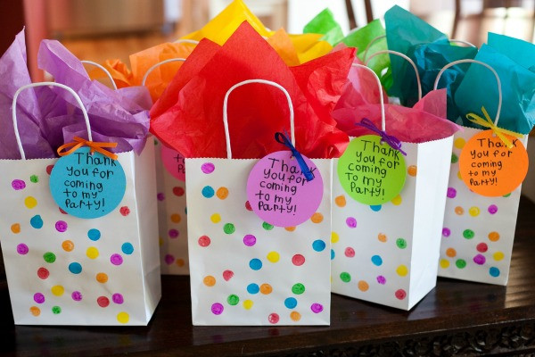 Birthday Party Gift Bags
 Cool And Creative Birthday Return Gift Ideas For Kids