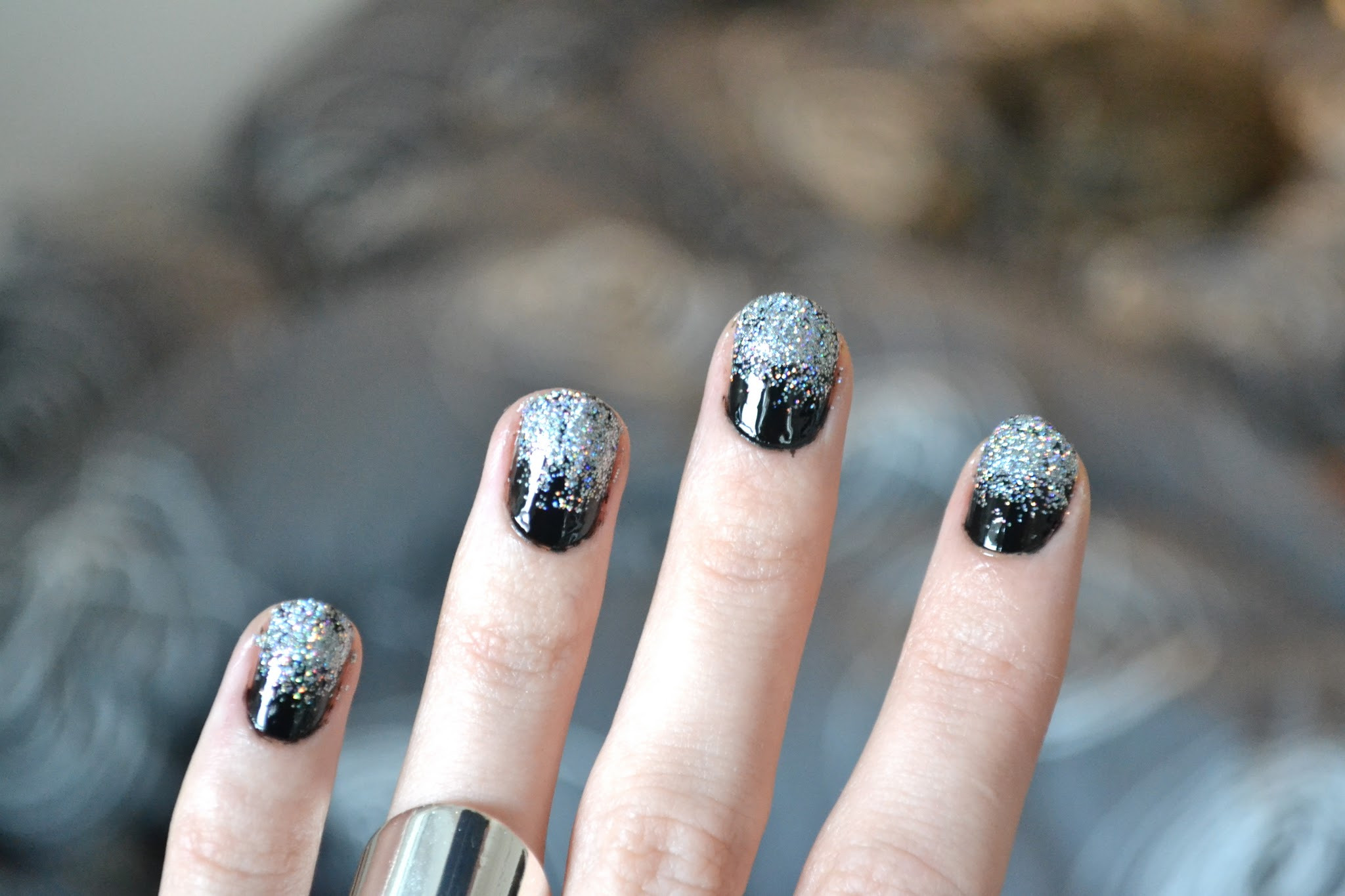 Black And Silver Glitter Nails
 35 Stunning Two Tone Nails Designs