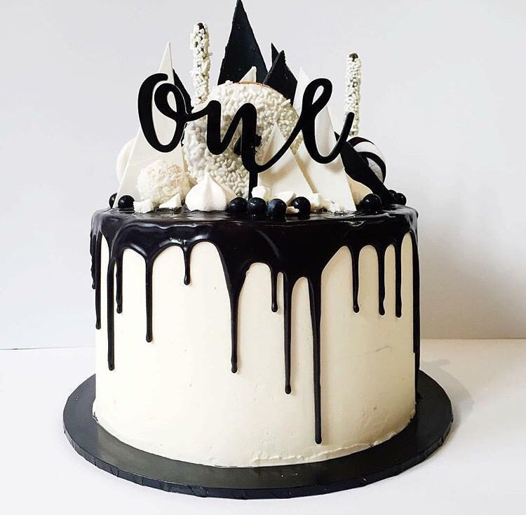 Black And White Birthday Cake
 Black and white Monochrome Birthday Party in 2019