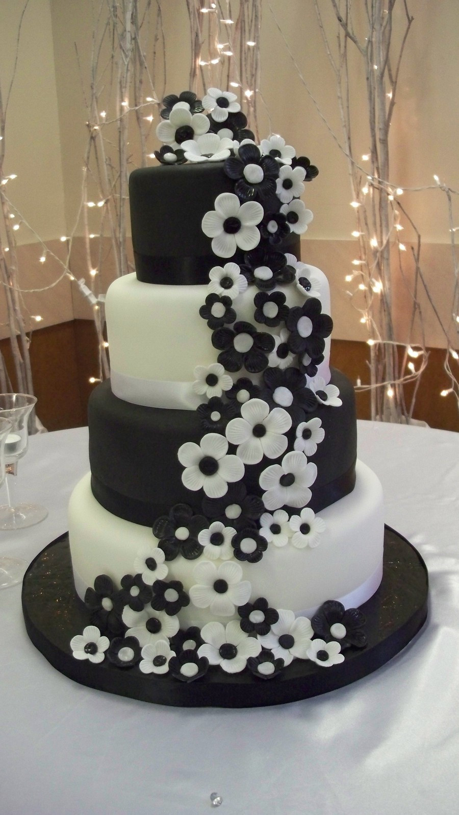 Black And White Wedding Cake
 Black And White Wedding Cake CakeCentral