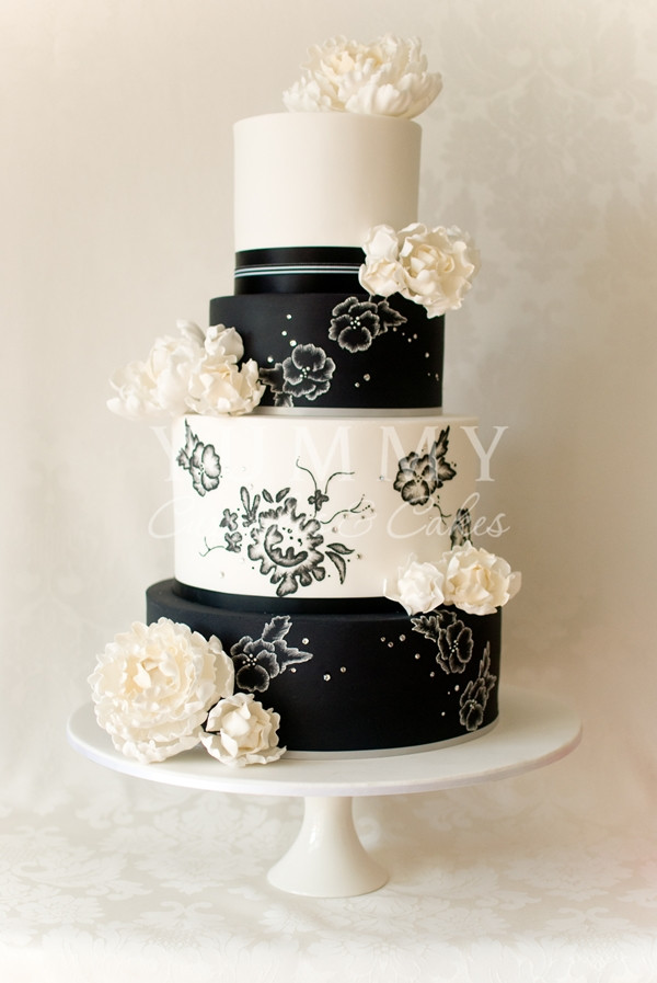 Black And White Wedding Cake
 My Wedding Dream Black and White Wedding Cakes