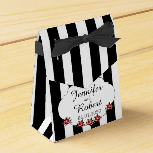 Black And White Wedding Favors
 Black White and Red Rose Wedding Favor Box