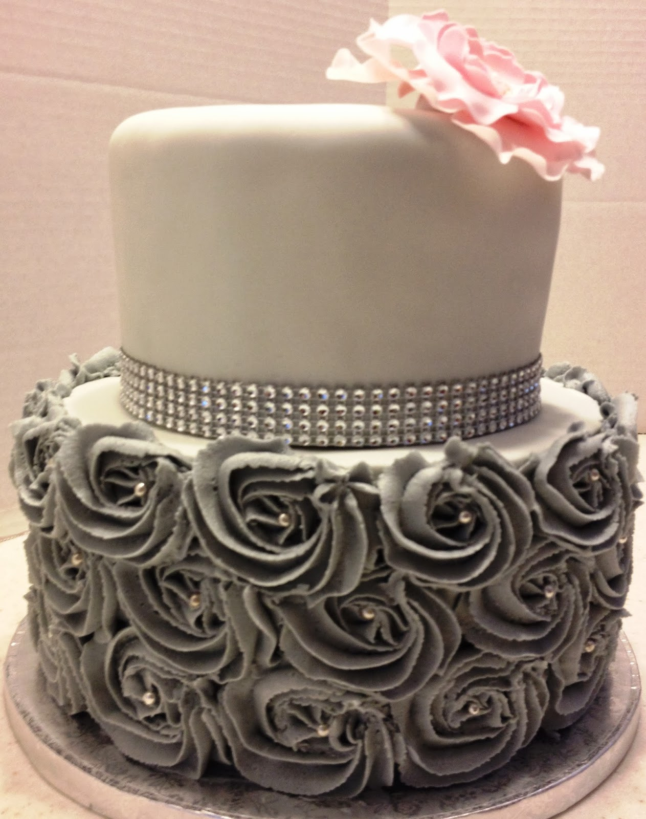 Bling Birthday Cakes
 MaryMel Cakes 60th Birthday