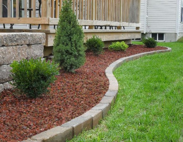 Brick Landscape Edging
 17 Landscaping And Yard Hacks You Have To See To Believe