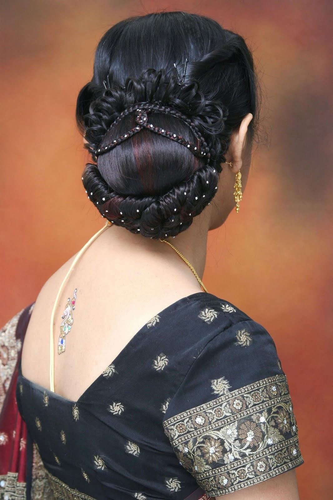 Bridal Hairstyle Indian Wedding
 Latest Bridal Hairstyle Indian Bridal Wears