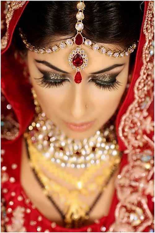 Bridal Looks
 25 Most Beautiful Indian Bridal looks CELEBS GRID