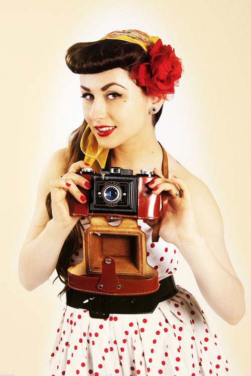 Brooches Photography
 Attractive Pin Up graphy 40 Examples