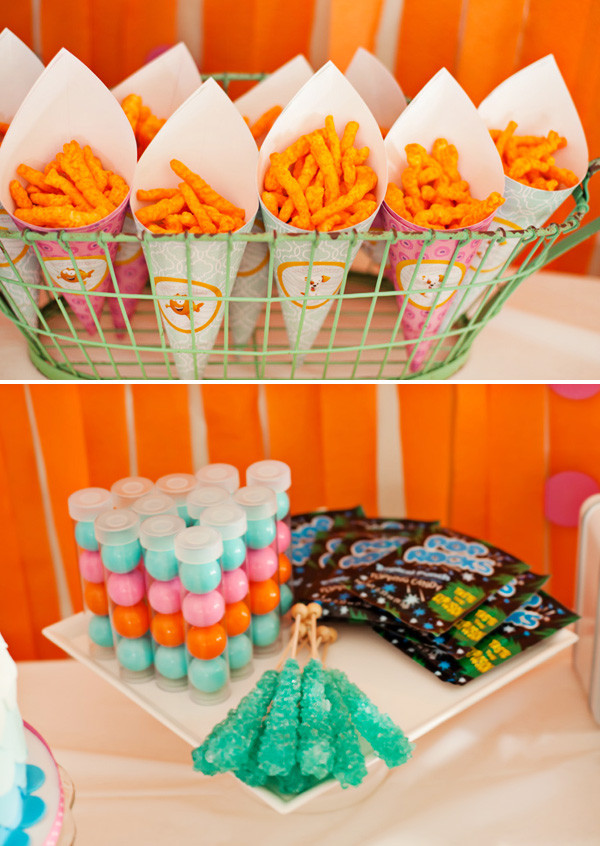 Bubble Birthday Party Ideas
 Cheerful Bubble Guppies Party Ideas Hostess with the