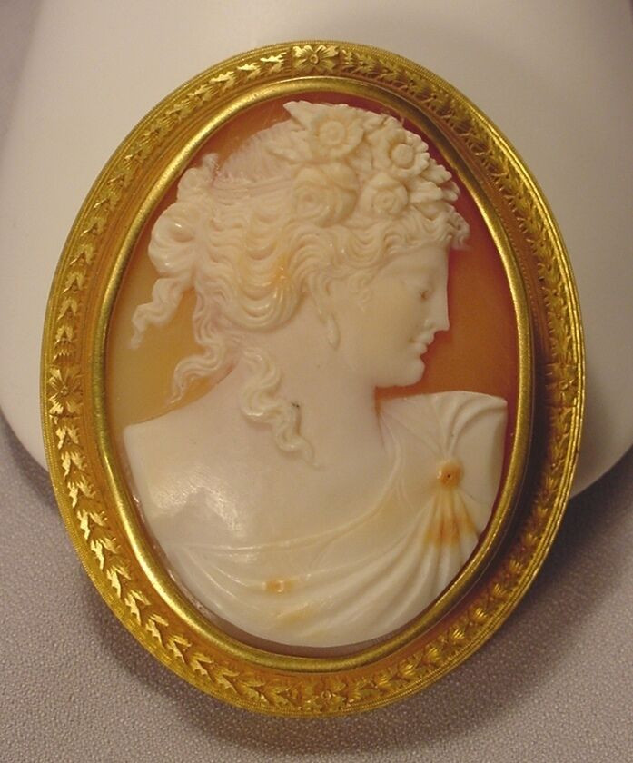 Cameo Brooches
 Antique Exquisite 14k Gold Victorian Cameo Brooch