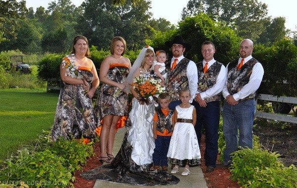 Camo Wedding Ideas Themes
 Camo Wedding Ideas For Redneck Weddings
