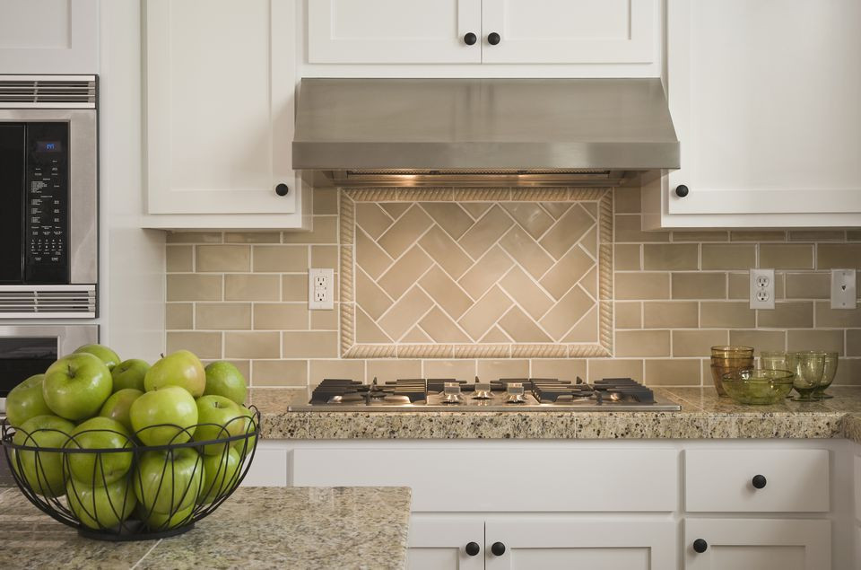 Ceramic Tile Backsplash Kitchen
 The Best Backsplash Materials For Kitchen or Bathroom