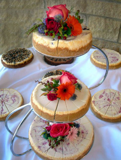 Cheesecake Factory Wedding Cake
 50 Yummy And Trendy Wedding Cheesecakes Weddingomania