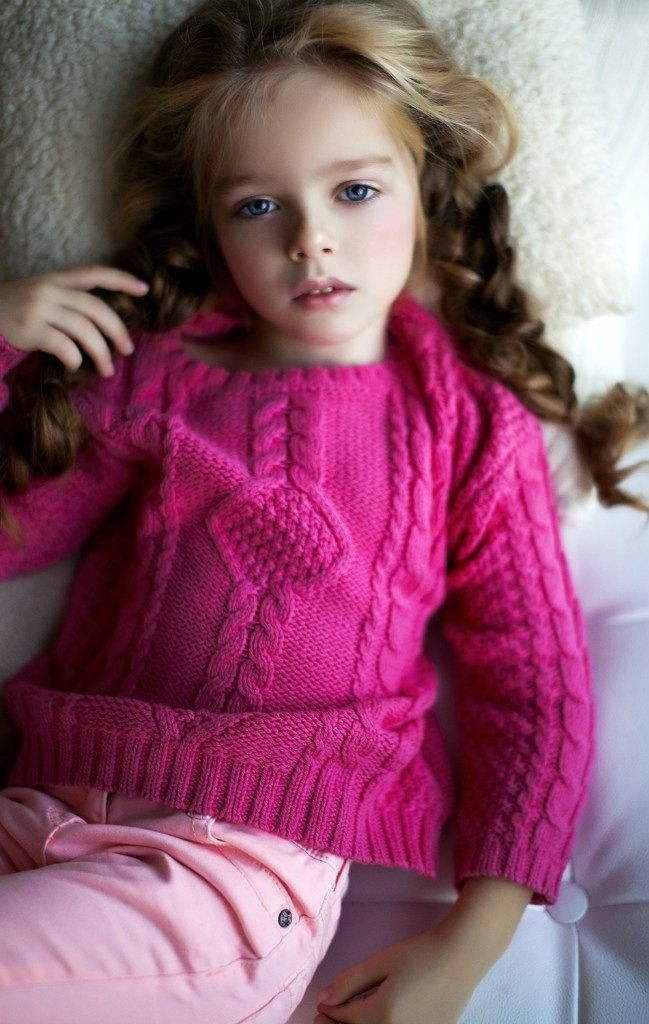 Child Fashion Model
 Russian child model Arina Muzyka