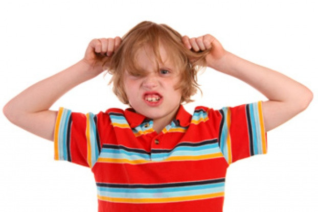 Children Pulling Out Hair
 Trichotillomania Symptoms