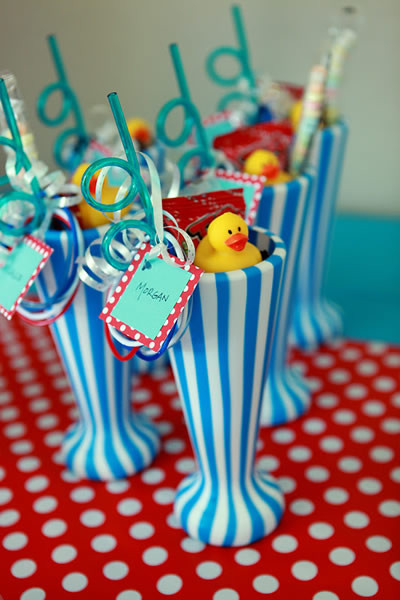 Children'S Pool Party Ideas
 9 pletely Awesome Pool Party Favor Ideas