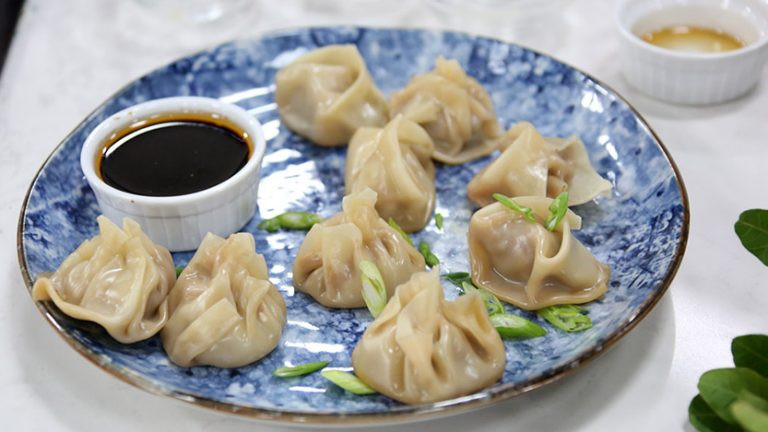 Chinese Chicken Dumplings
 Homemade Chinese chicken dumplings with spicy soy