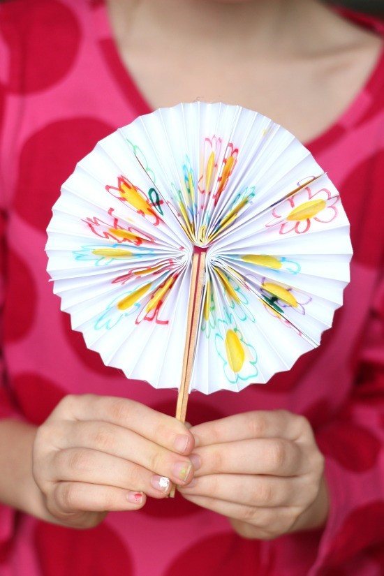 Chinese Craft For Kids
 DIY Chinese New Year Fans