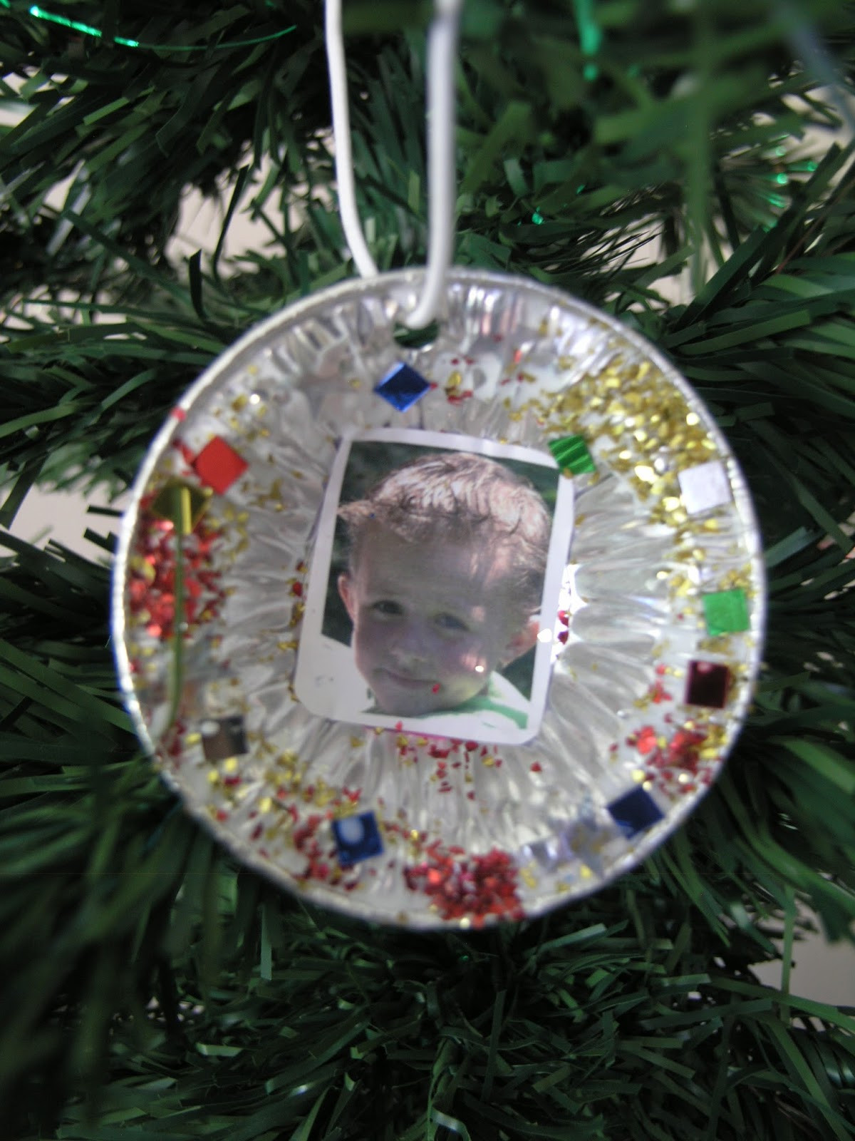 Christmas Gifts For Parents From Kids
 A Handmade Gift to put on the Christmas Tree Clever