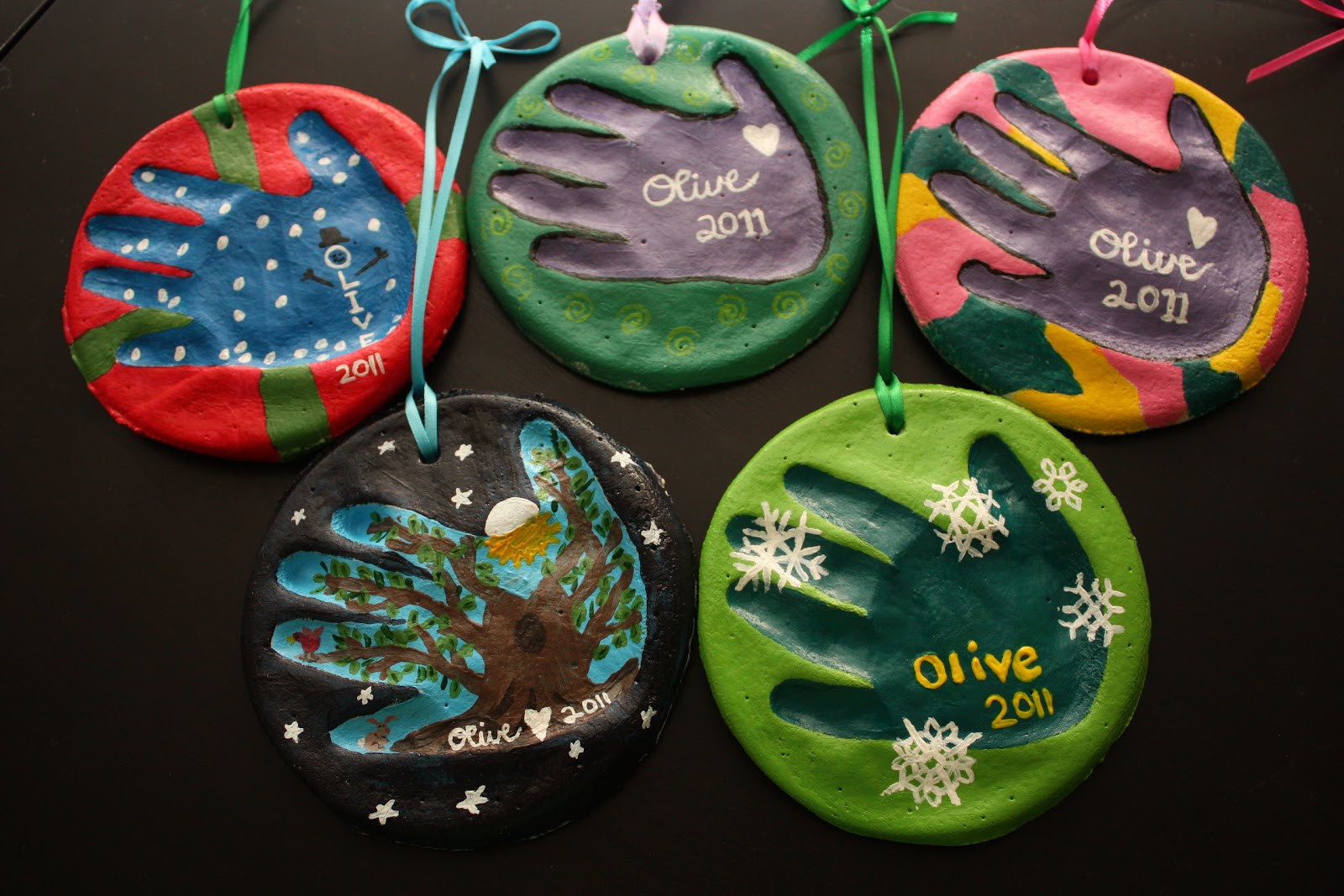 Christmas Gifts For Parents From Kids
 Olive Juice Mama Salt Dough Handprint Ornaments