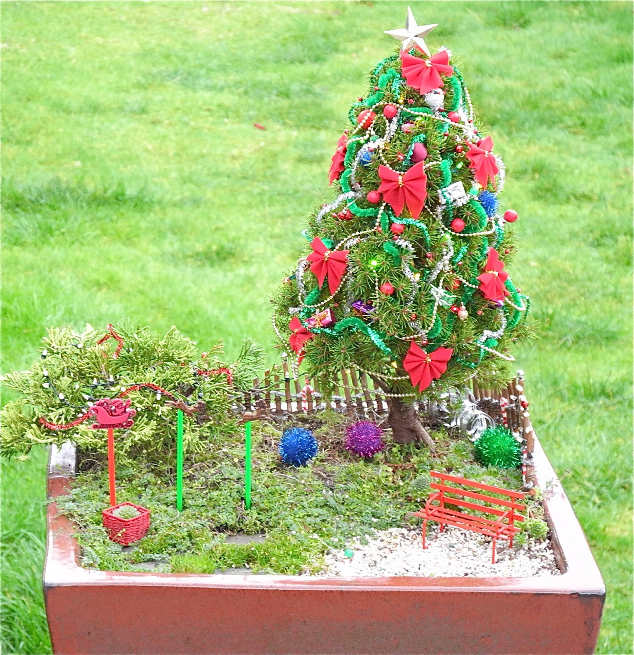 Christmas In The Garden
 Decorating Your Miniature Garden for the Holidays – The