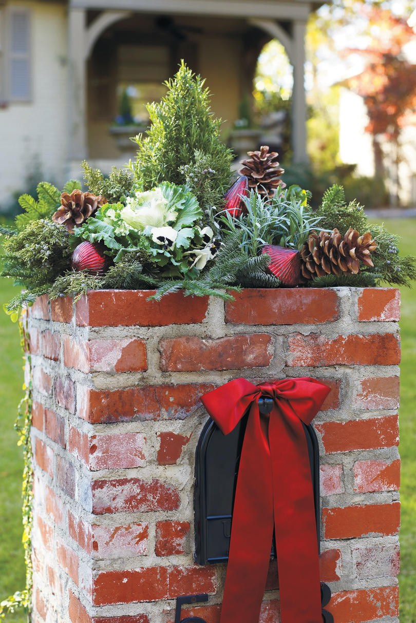 Christmas Outdoor Decorations Ideas
 100 Fresh Christmas Decorating Ideas Southern Living