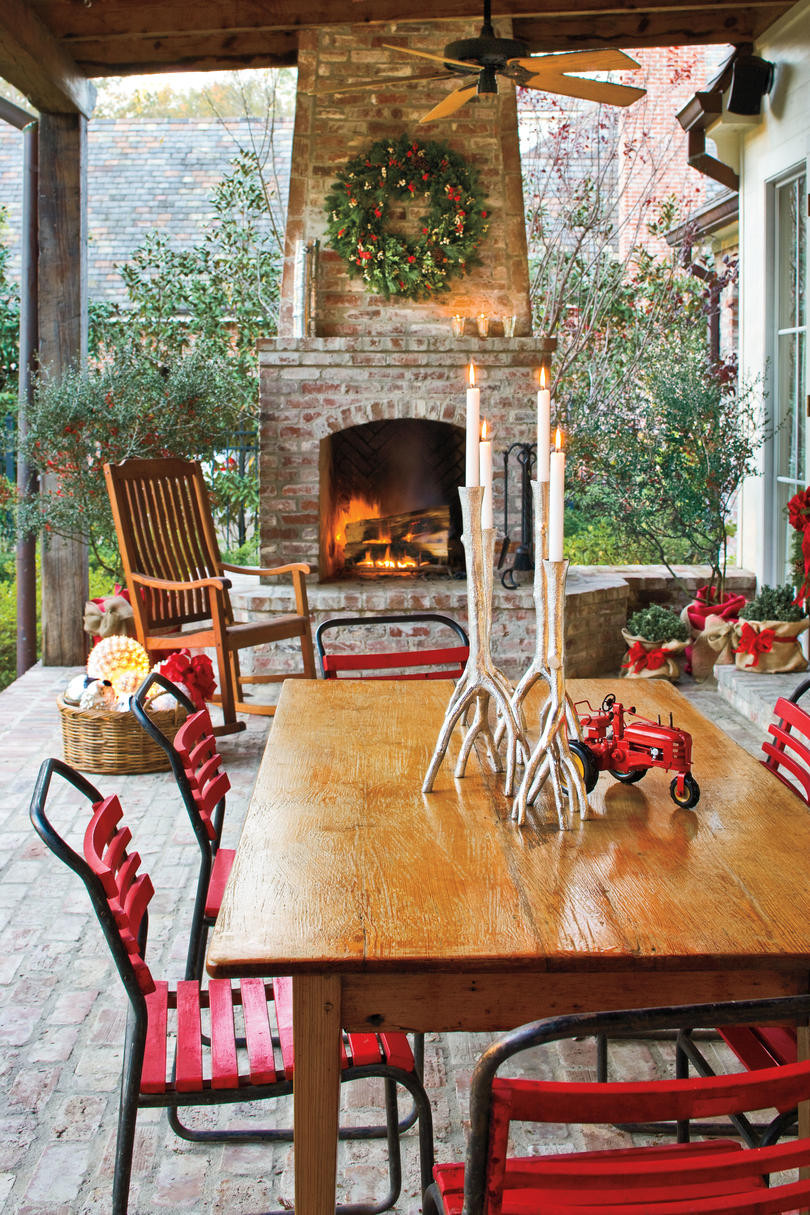 Christmas Outdoor Decorations Ideas
 100 Fresh Christmas Decorating Ideas Southern Living