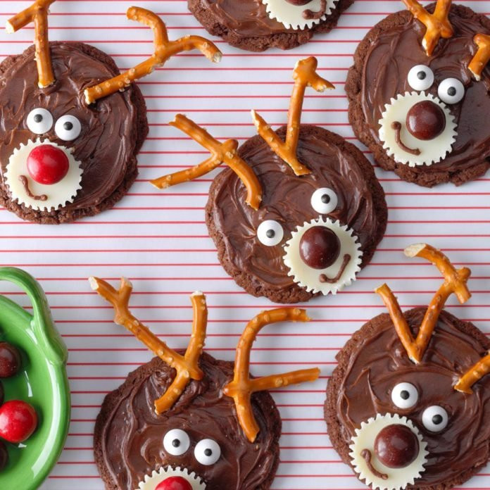 Christmas Treats Recipes For Kids
 34 Fun and Festive Christmas Recipes for Kids