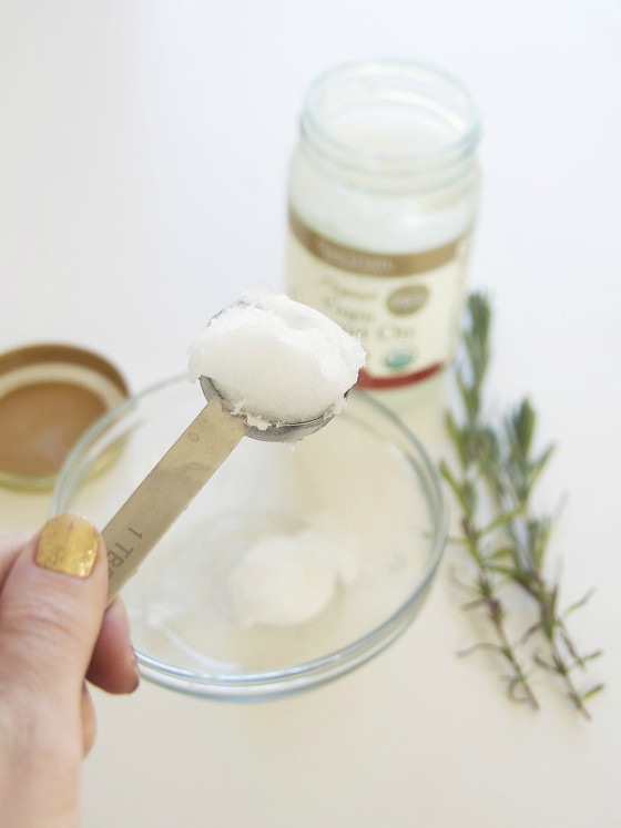 Coconut Oil Hair Treatment DIY
 DIY Beauty Recipe Lavender Coconut Oil Hair Treatment
