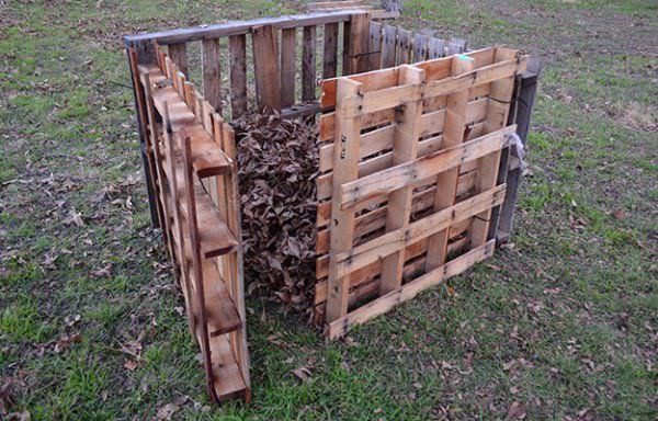 Compost Box DIY
 12 Creative DIY post Bin Ideas