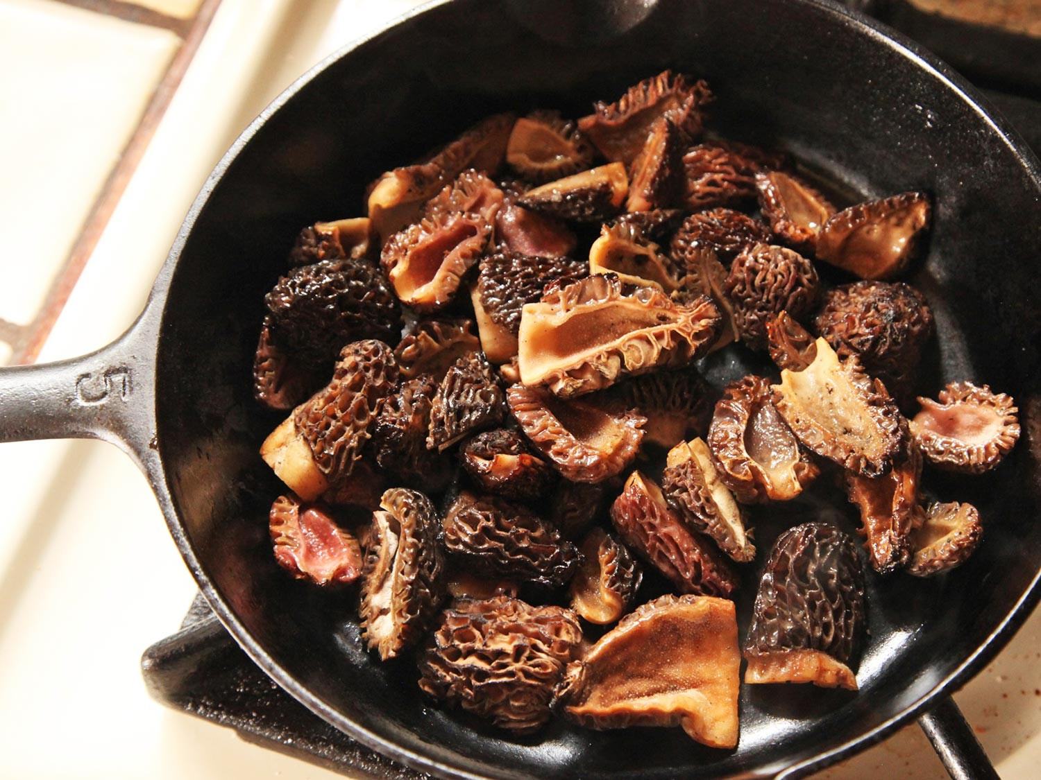 Cook Mushroom In Microwave
 how to cook whole mushrooms on the stove
