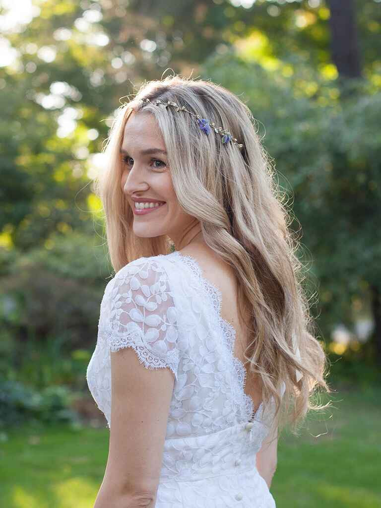 Country Wedding Hairstyles
 22 Country Chic Wedding Hairstyles for Long Hair