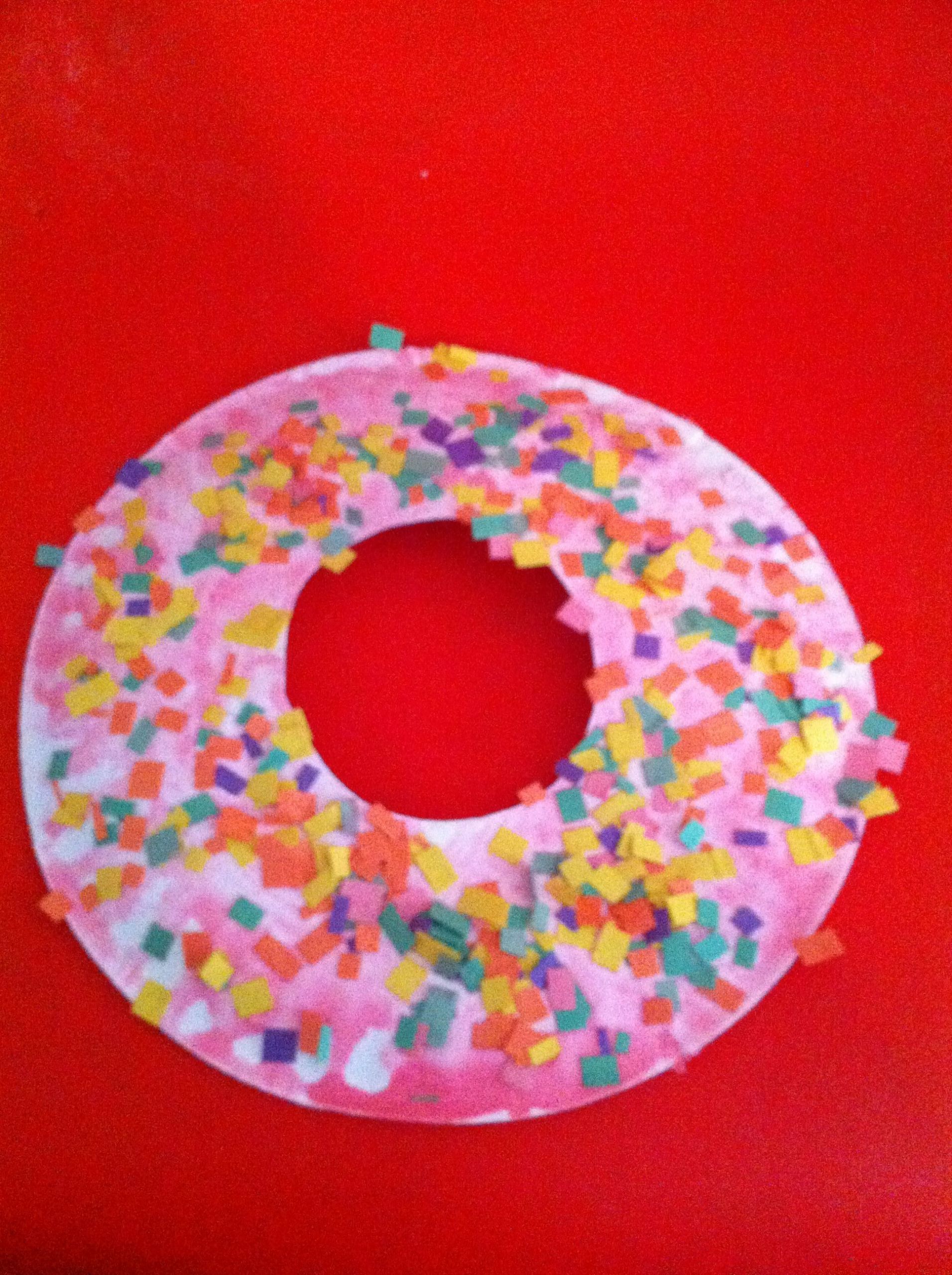 Craft Activities For Preschoolers
 If you give a dog a donut Art activity