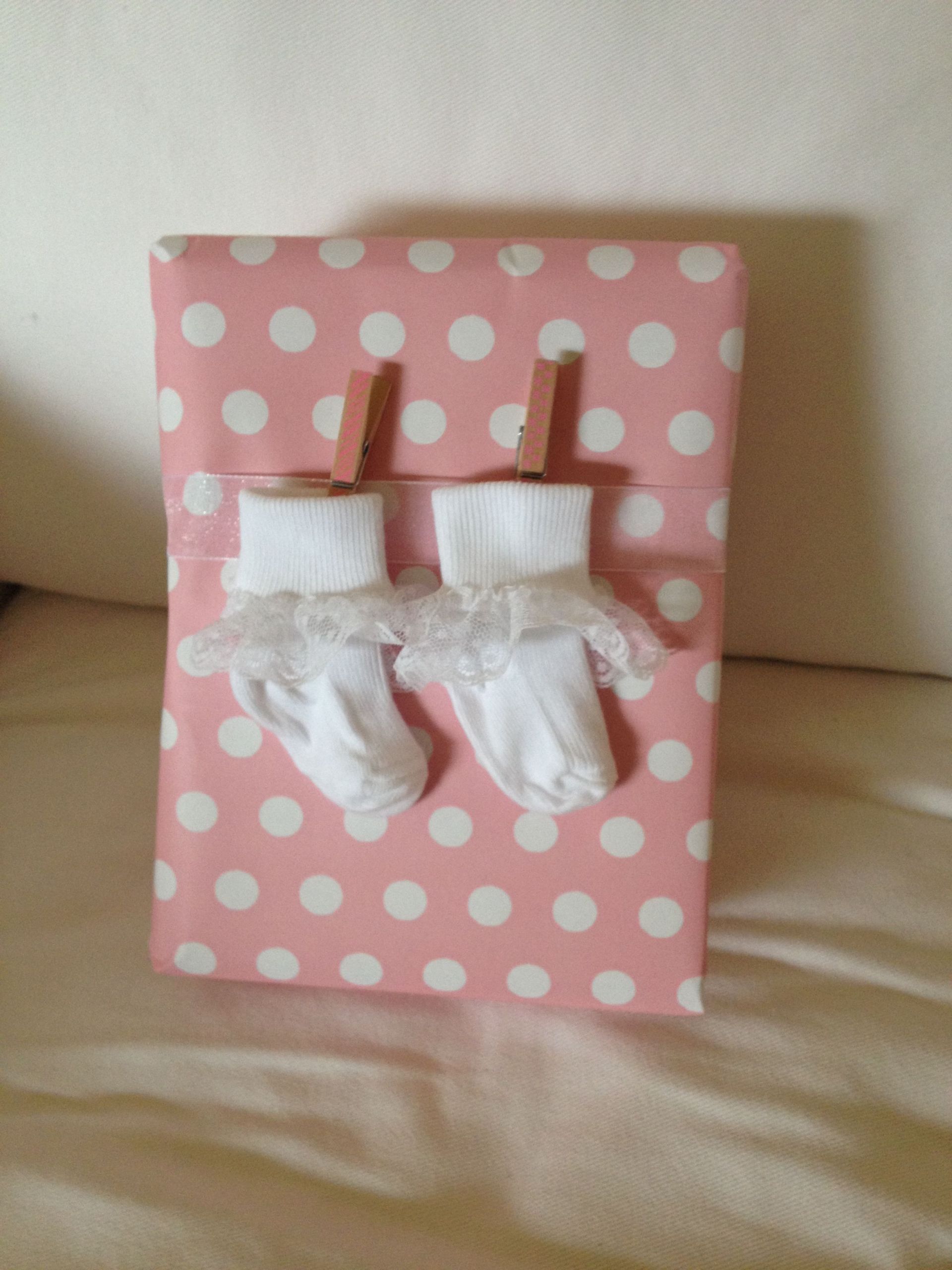 Creative Ways To Wrap A Baby Shower Gift
 so cute for baby ts tie a ribbon around the t and