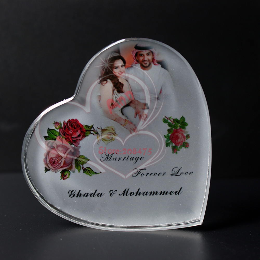 Crystal Wedding Favors
 50PCS LOT Personalized Crystal Heart Paperweight Souvenirs