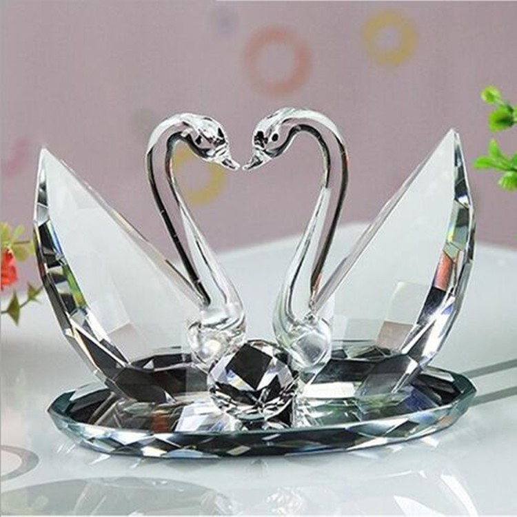 Crystal Wedding Gifts
 Wholesale Crystal Couple Swan For Wedding Gifts Wedding