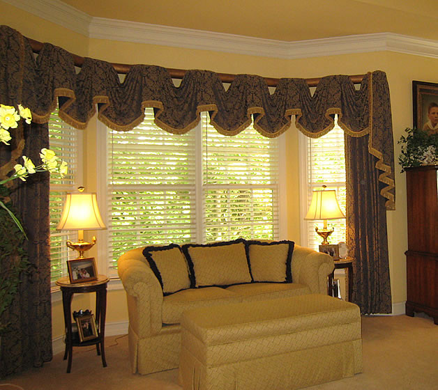 Curtain Living Room
 house of decor Living Room Curtains and Drapes