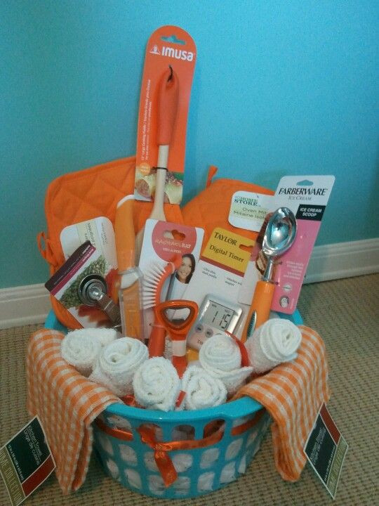 Cute Bridal Shower Gift Basket Ideas
 Orange bridal shower t would be cute with pink basket