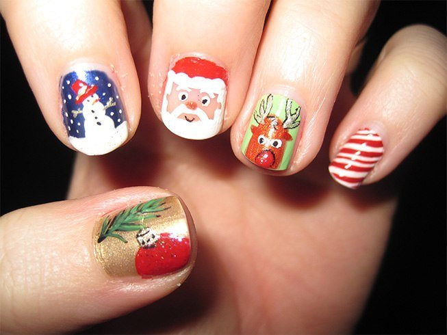 Cute Christmas Nail Ideas
 Christmas Sweater Nails For Festive Fingers
