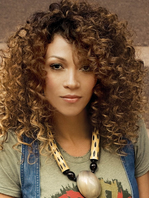Cute Haircuts For Naturally Curly Hair
 Endeavor Naturally Curly Hairstyles to be Pretty and