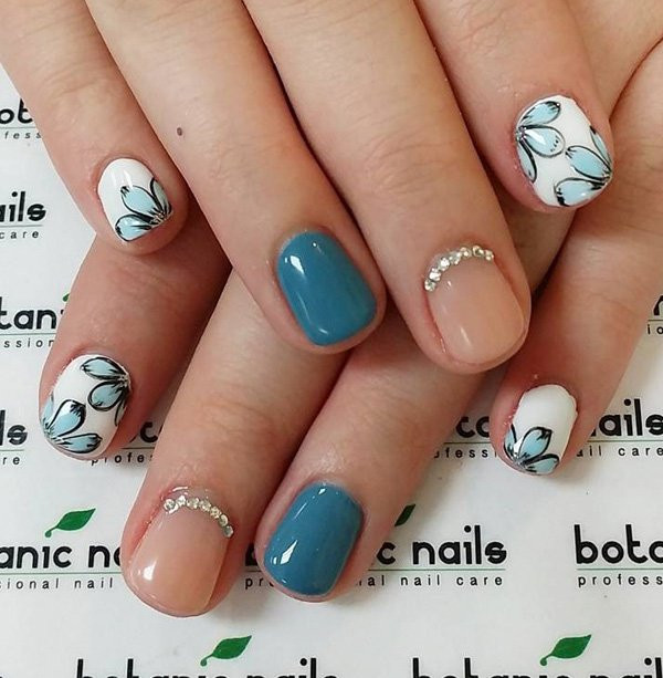 Cute Nail Colors For Fall
 40 Best Fall Winter Nail Art Designs To Try This Year
