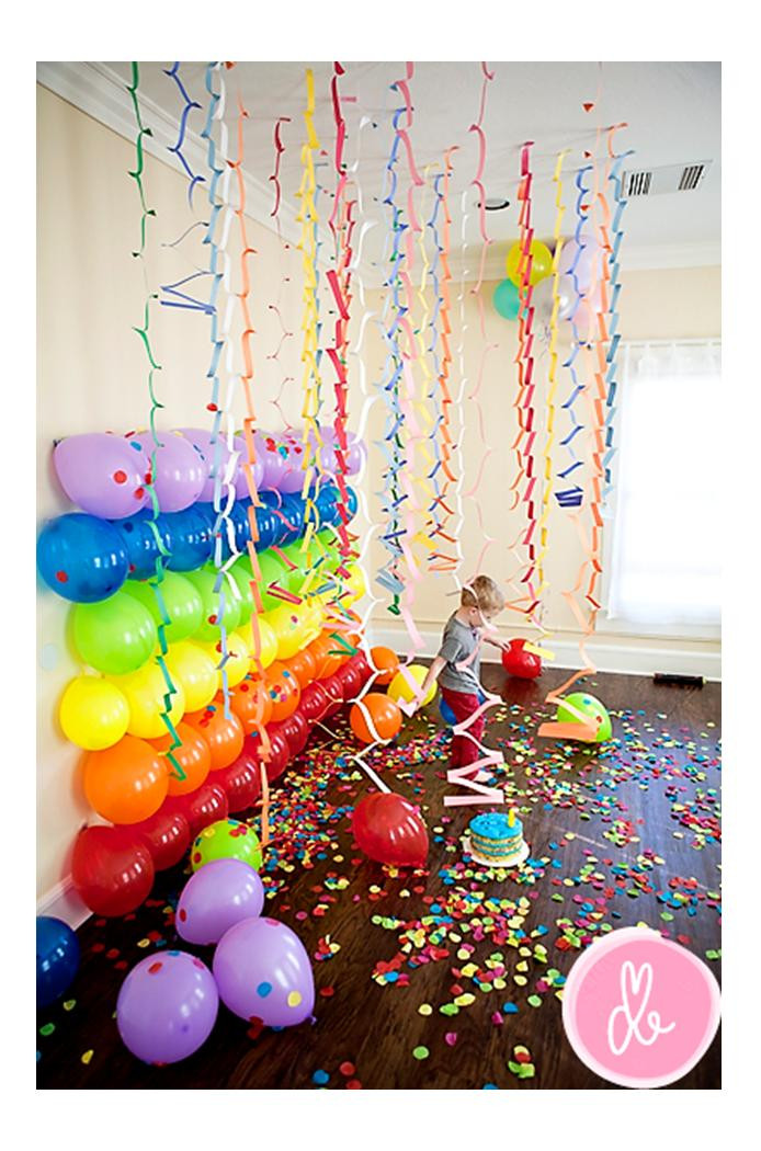 Decoration For Birthday Party At Home
 It s Written on the Wall Fabulous Party Decorations For