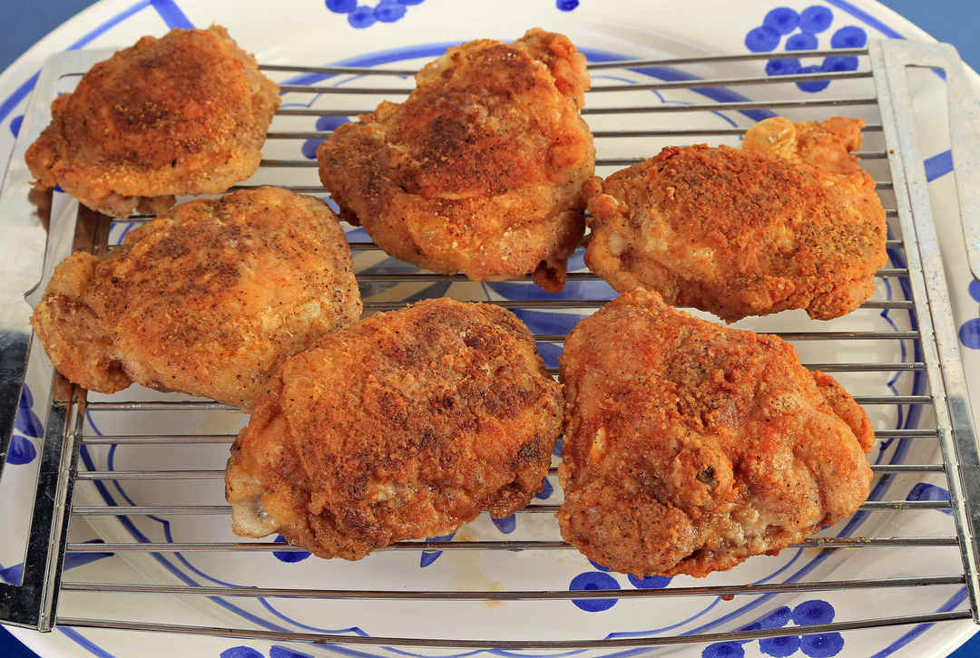 Deep Fried Chicken Thighs Recipe
 The Most Delicious and Best Way to Reheat Fried Chicken