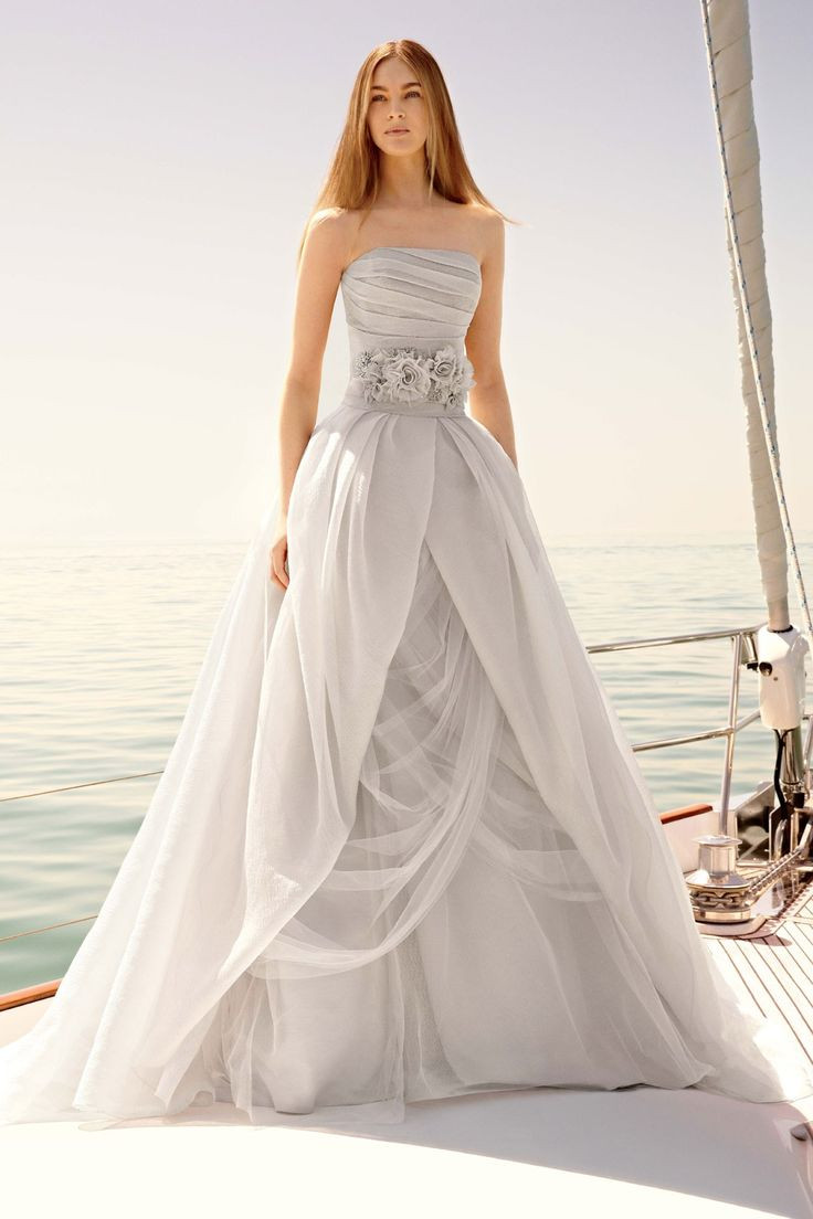 Designer Wedding Dress
 12 Stunning Designer Wedding Dresses – BestBride101