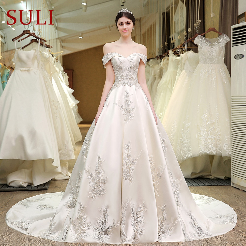 Designer Wedding Dress
 SL 83 Designer Wedding Bridal Gowns Satin Embroidered