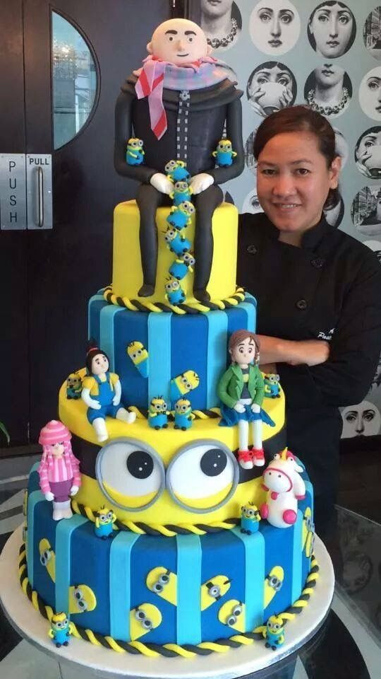 Despicable Me Birthday Cake
 Minion Theme cake Want the best birthday cakefor your