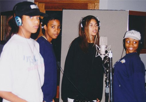 Destiny'S Child Fashion
 20 лет назад Бейонсе поделилась архивными фото группы