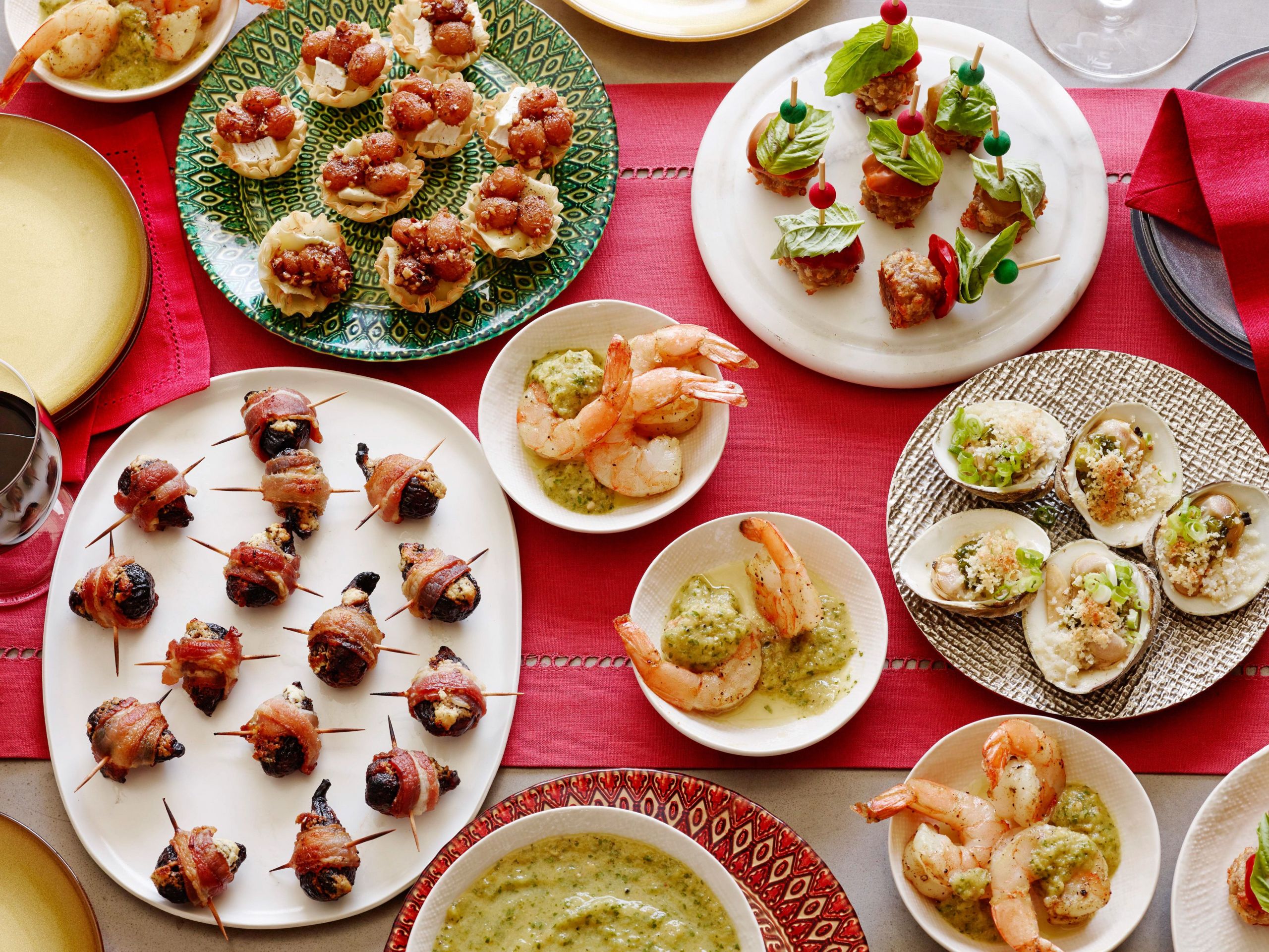 Dinner Party Appetizers Ideas
 Easy and Elegant Holiday Appetizer Recipes Food Network