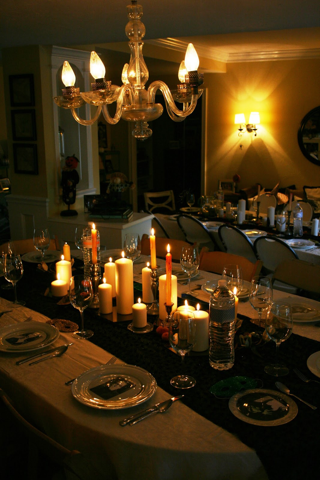 Dinner Party Ideas For 10
 10 Murder Mystery Dinner Party Ideas