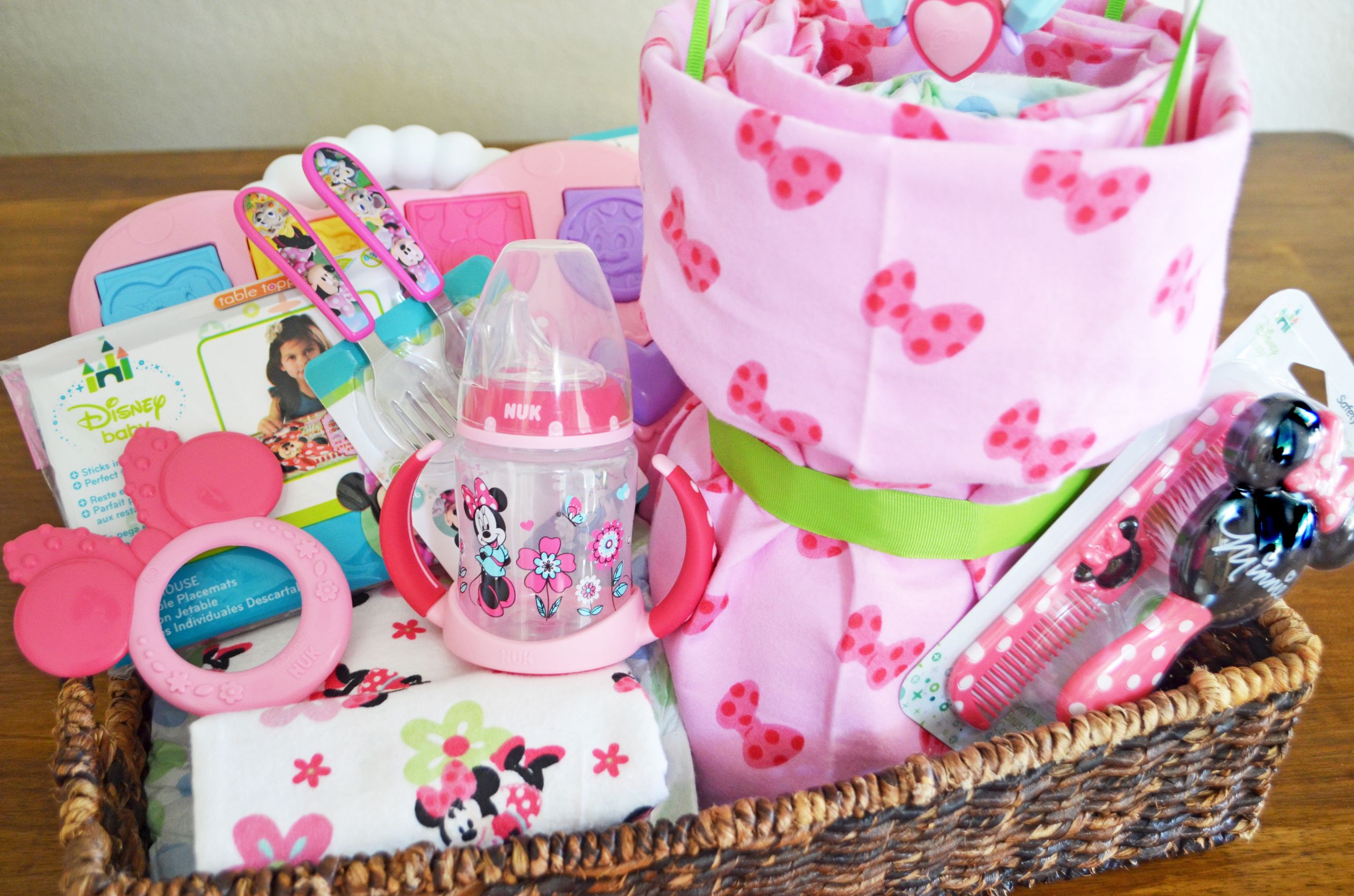 Disney Gift Ideas For Girlfriend
 Princess Diaper Cake Creating the Perfect Disney Baby