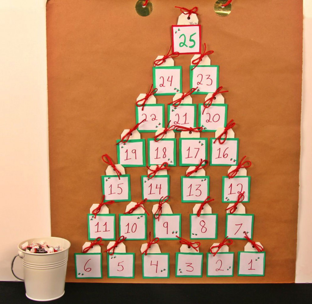 DIY Advent Calendars For Kids
 Homemade Advent Calendar Kraft Paper & Candy
